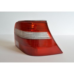 VOLKSWAGEN GOLF 4 STOP SAĞ BEYAZ SİNYALLİ 