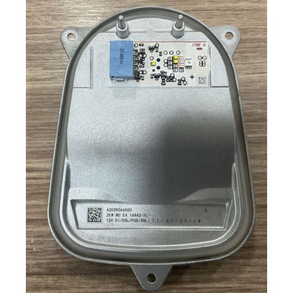 MERCEDES W253 GLC UYUMLU FAR BEYNİ SAĞ A2539066600