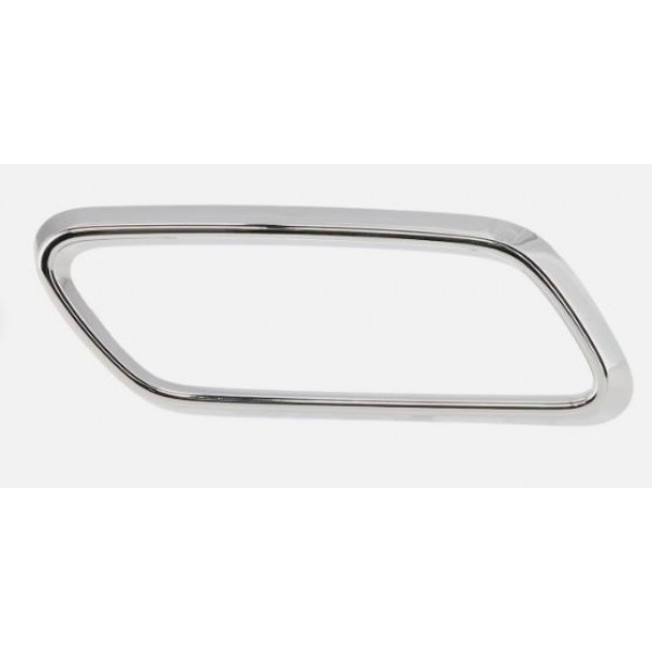 MERCEDES C SERİSİ W206 UYUMLU EGZOZ UCU ÇERÇEVESİ SAĞ 2068858403