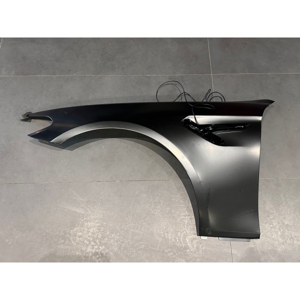 BMW F10 / F10 LCI - G30 LCI M5 UYUMLU MAKYAJLAMA SOL ÇAMURLUK