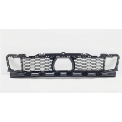 BMW 7 SERİSİ G11 LCI M-TECH UYUMLU TAMPON ORTA IZGARA (DELİKLİ) 51118074000