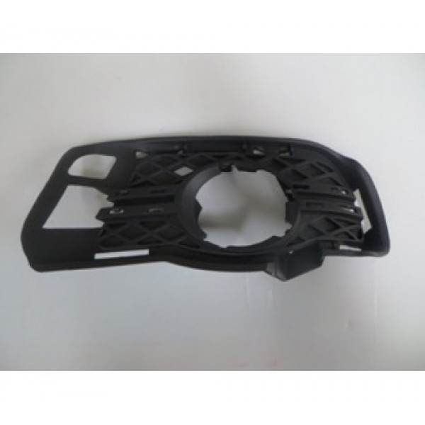 MERCEDES 2008-2011 W204 TAMPON IZGARASI SAĞ  2048852323